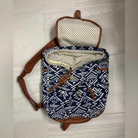 Aztec Print Soft Backpack - Picture 2 of 3